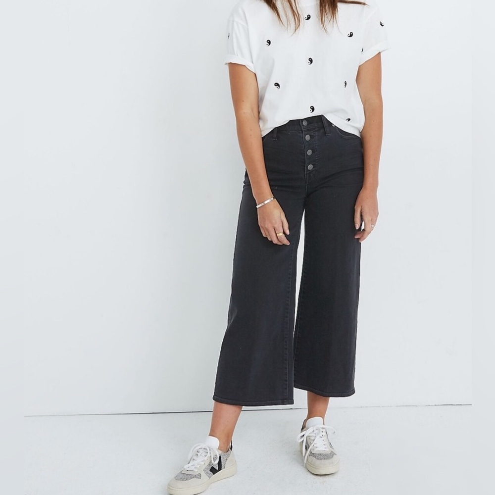 Madewell Wide Leg Crop Jeans in Lunar Wash Button Front Fly in Size 27